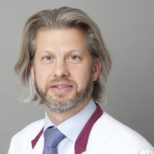 Profielfoto van Alexander Stork - internist Alexander Stork is internist bij het Anna Ziekenhuis