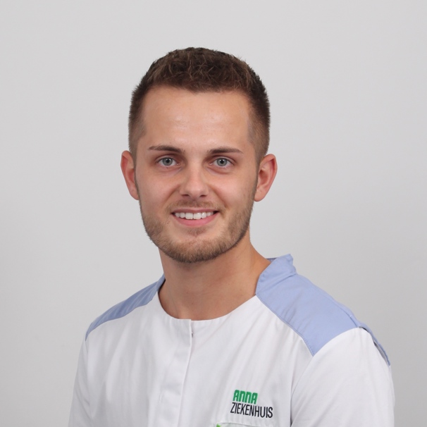 Dylan Tabois is gespecialiseerd cardiologie verpleegkundige bij het Anna Ziekenhuis
