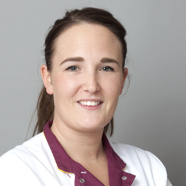Profielfoto van Dominique Peters- mondhygiëniste Dominique Peters is mondhygiëniste bij het Anna Ziekenhuis