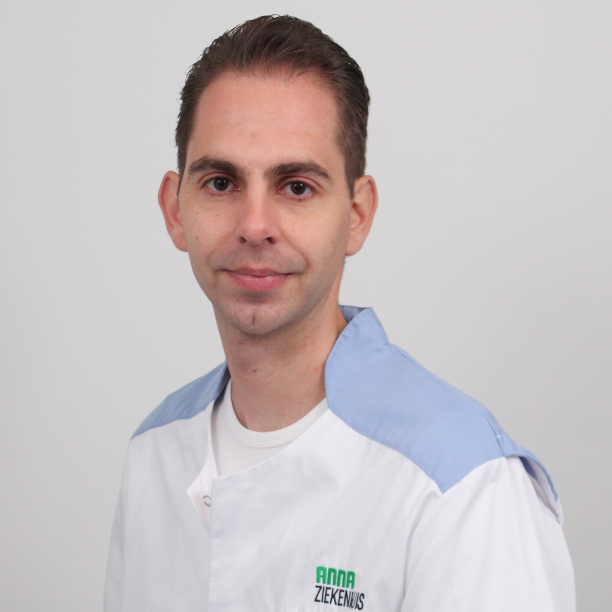 Jarno Boeijen is fysiotherapeut bij het Anna Ziekenhuis 