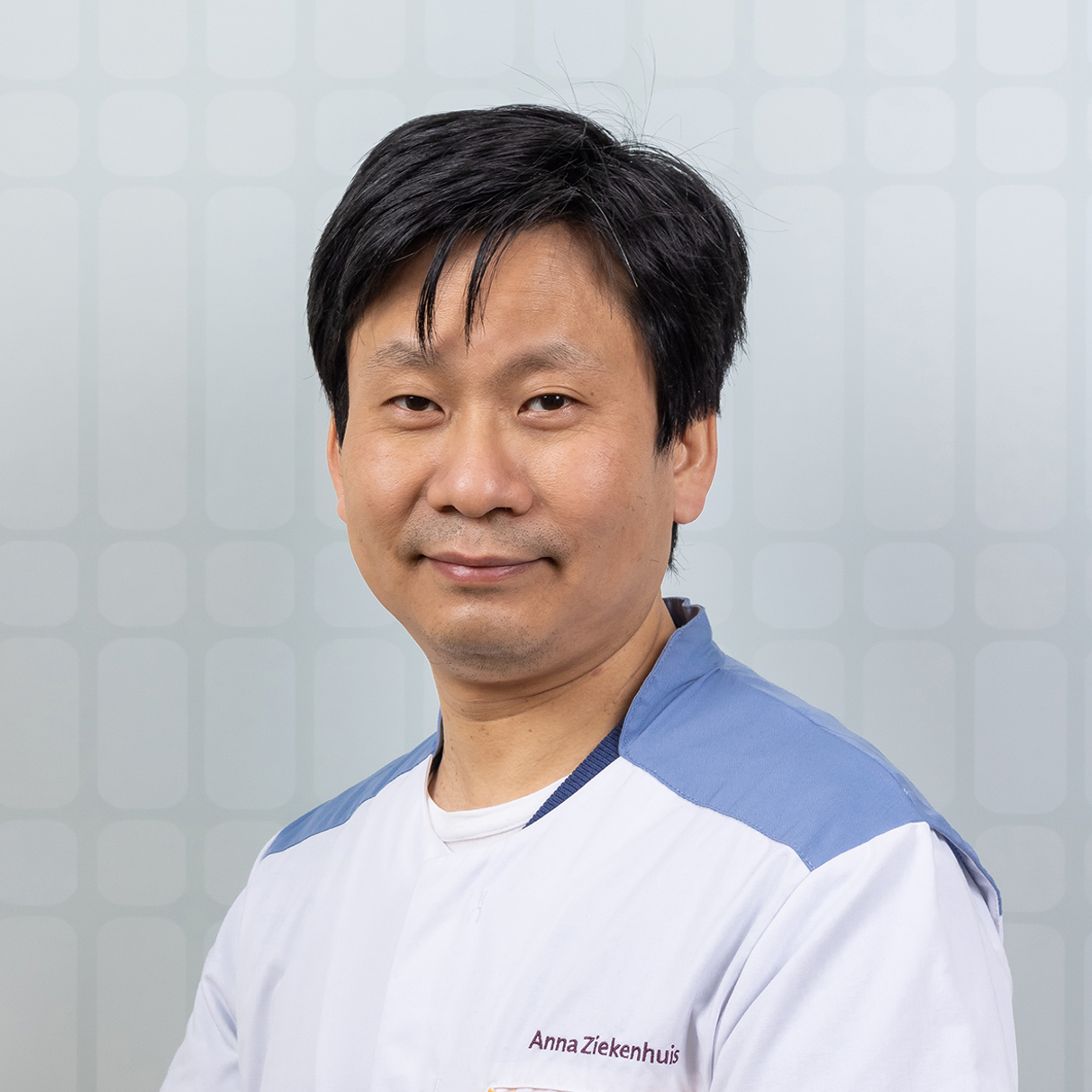 Tan Tong is uroloog bij het Anna Ziekenhuis