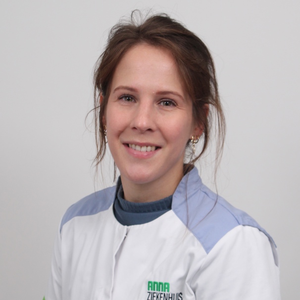 Profielfoto van Noortje Eijsvoogel, kinderarts bij het Anna Ziekenhuis Noortje Eijsvoogel is kinderarts bij het Anna Ziekenhuis