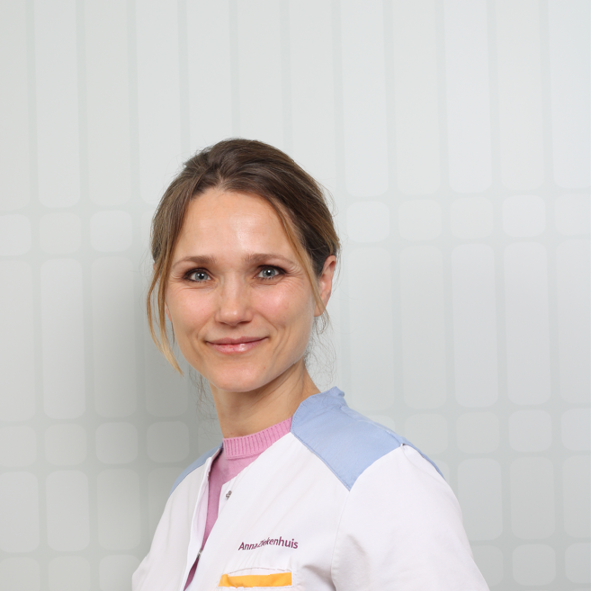 Channa Schmeink is gynaecoloog bij het Anna Ziekenhuis