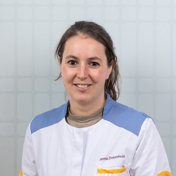 Lieke van Gemert is physician assistent longgeneeskunde bij het Anna Ziekenhuis