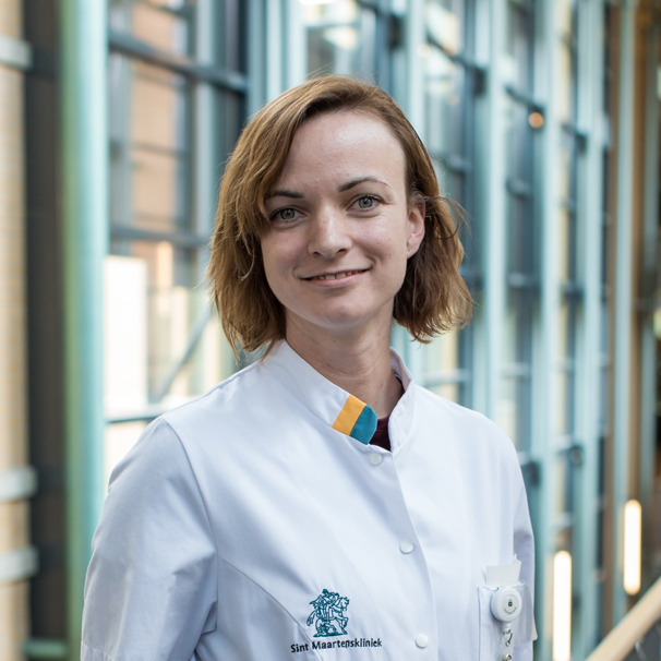 Sabien Wielsma is reumatoloog bij het Anna Ziekenhuis