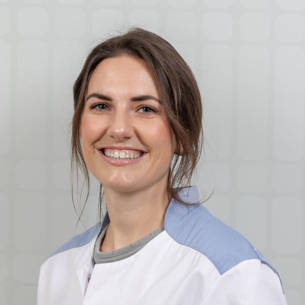 Profielfoto van Maud van den Boomen - klinisch verloskundige Maud van den Boomen is klinisch verloskundige bij het Anna Ziekenhuis